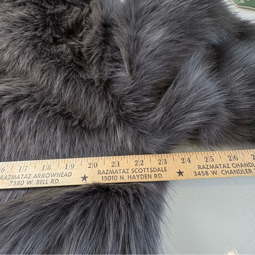Rebecca Minkoff Gray Collar Faux Fur Jacket Gold Zip Cropped At Waist Silk Inner - Picture 14 of 15